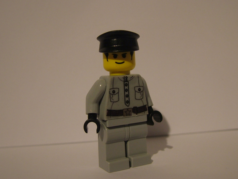 russianofficer.jpg