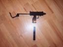 guns