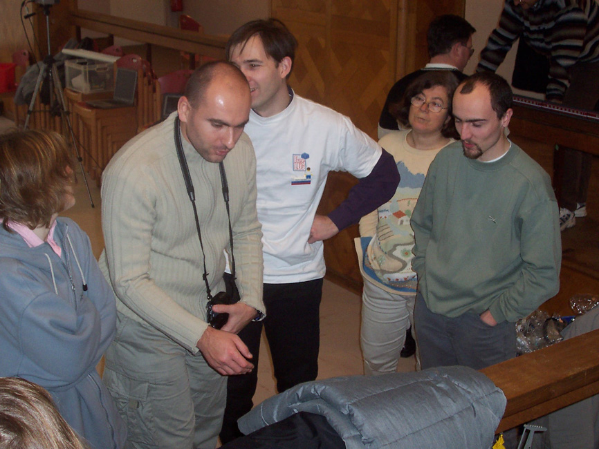 ag2004_22.jpg