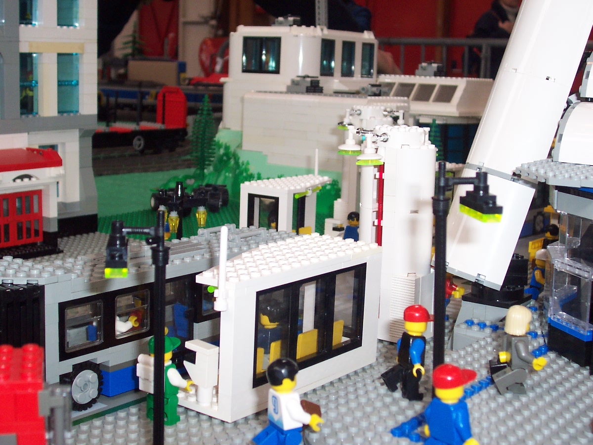 57_bus_station.jpg