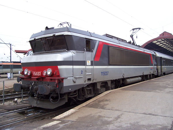bb15000-02.jpg