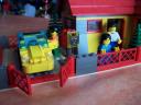yellow_house2.jpg