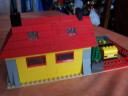 yellow_house4.jpg