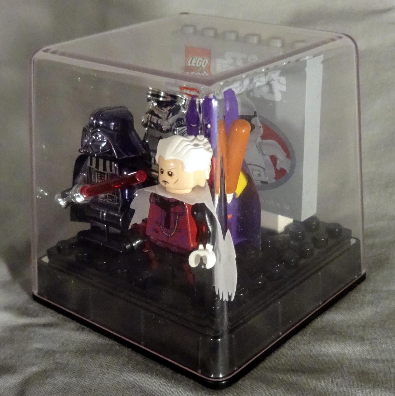 display_box_excl-001.jpg