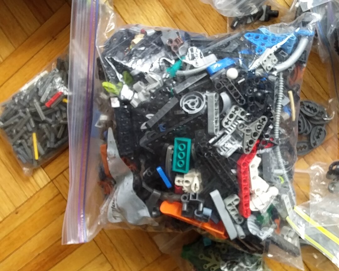 nyc_bionicle_lot-006.jpg