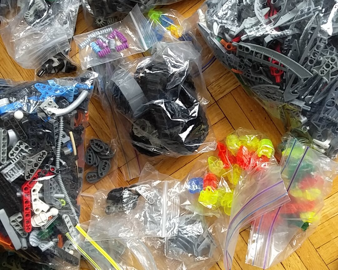 nyc_bionicle_lot-007.jpg