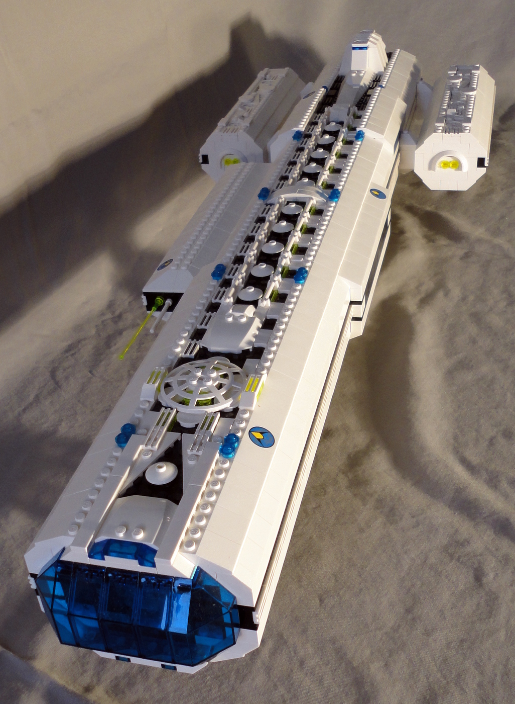 neo_explo_ship-003.jpg