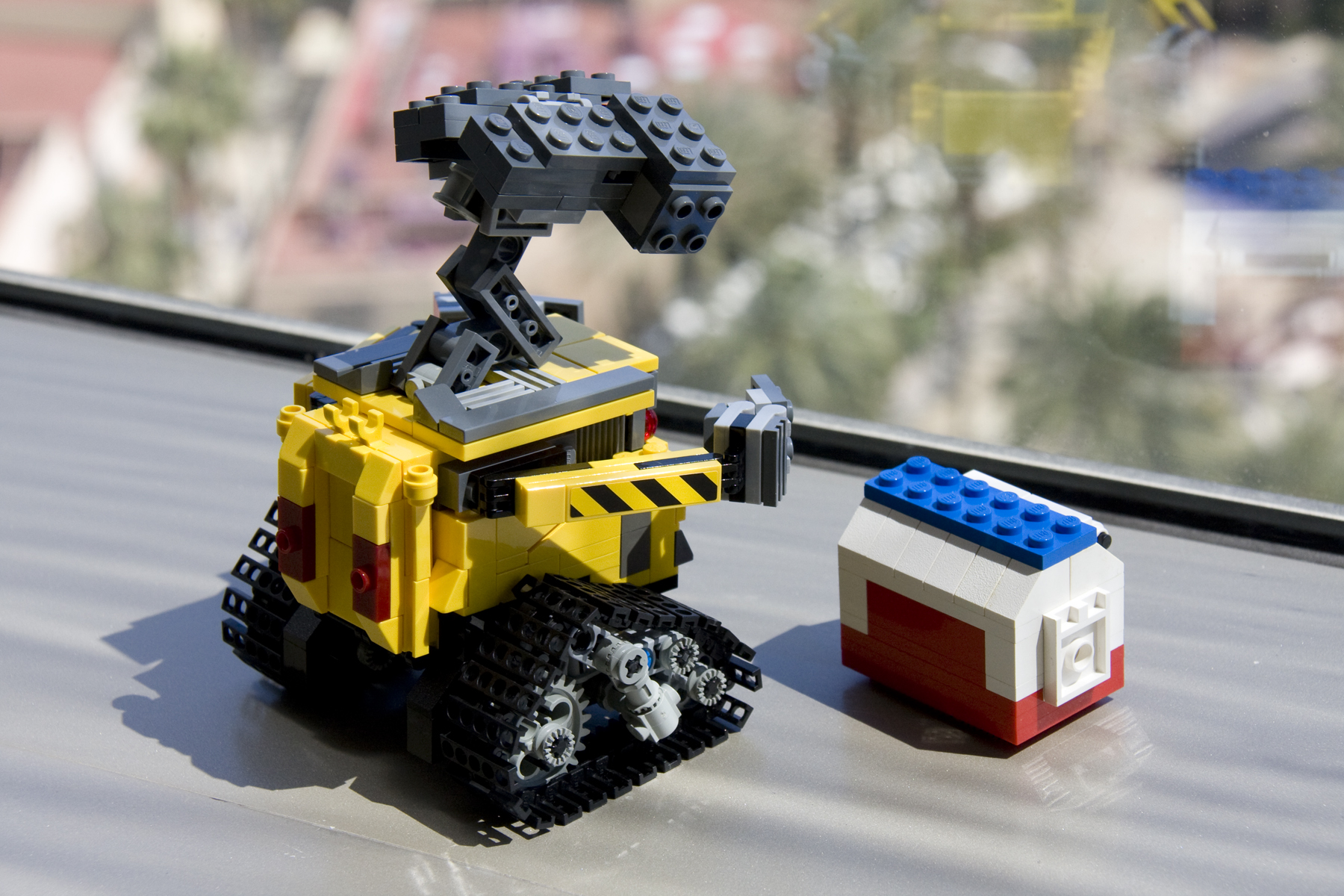 wall-e_view04.jpg
