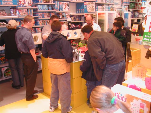20crowd.jpg