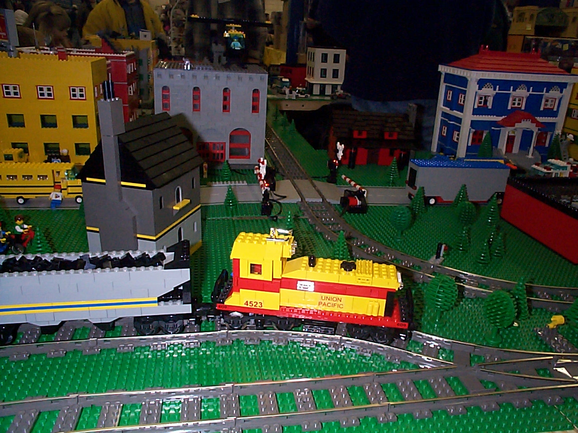 trains03.jpg