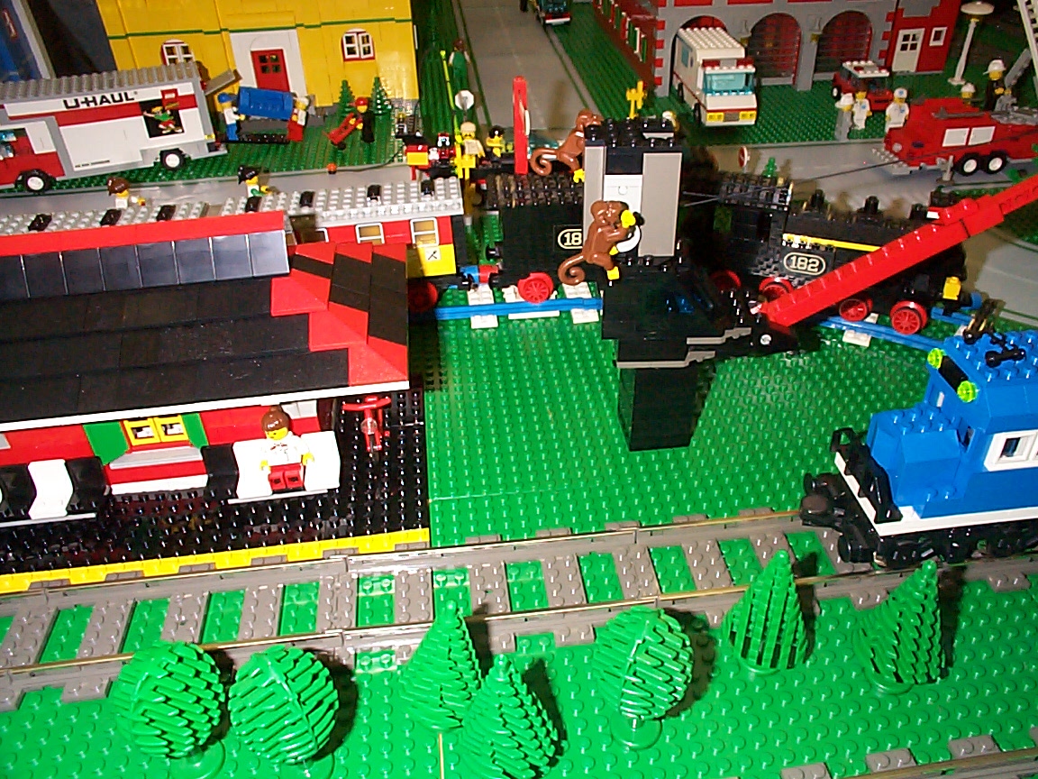 trains13.jpg
