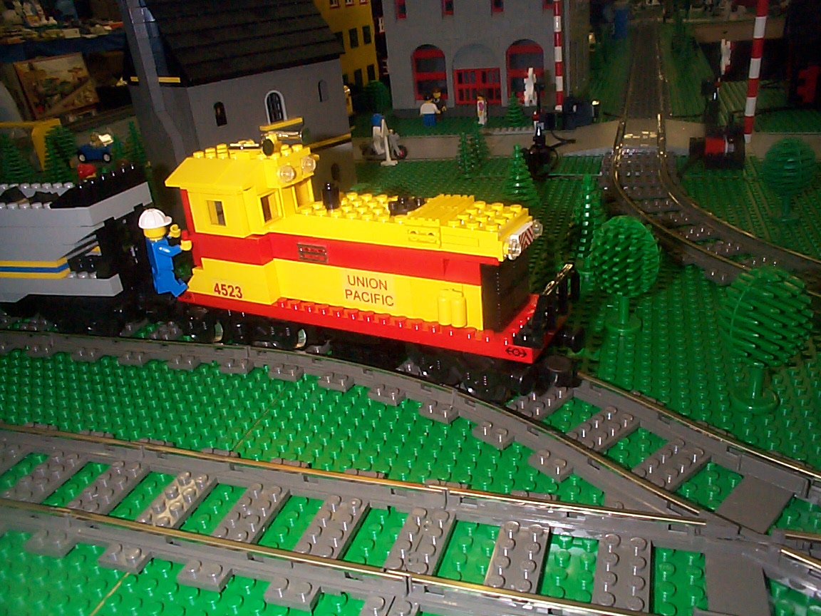 trains43.jpg