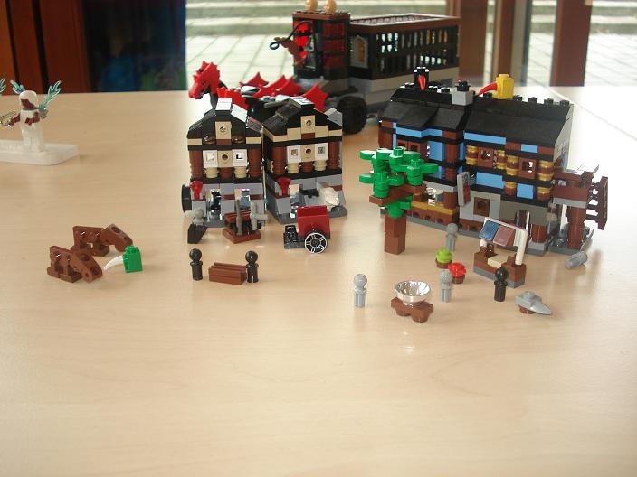 minimarketvillage.jpg