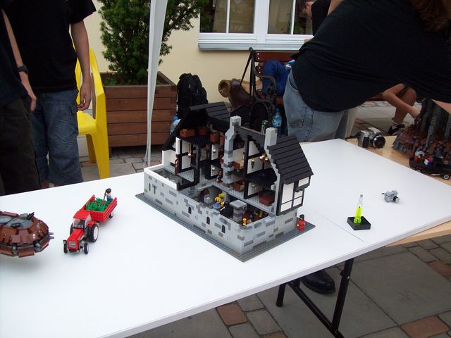 image_092.jpg