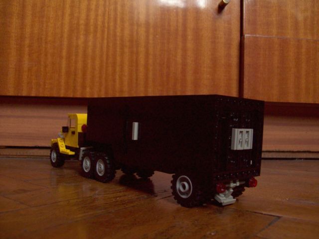 157_7.jpg