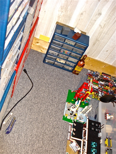 work_station_02.jpg