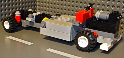 moc_titan_box_van_14_chassis.jpg