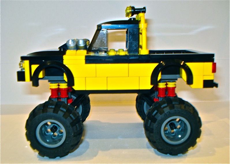 moc_-_juggernaut_08.jpg