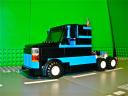 moc_rig_03_blue_parrot.jpg