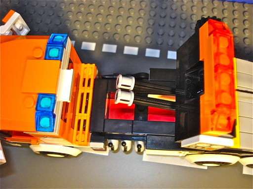 moc_rollback_04_ramp_locker.jpg