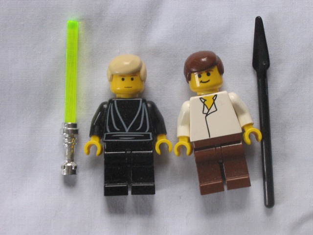 minifigures_han_luke.jpg