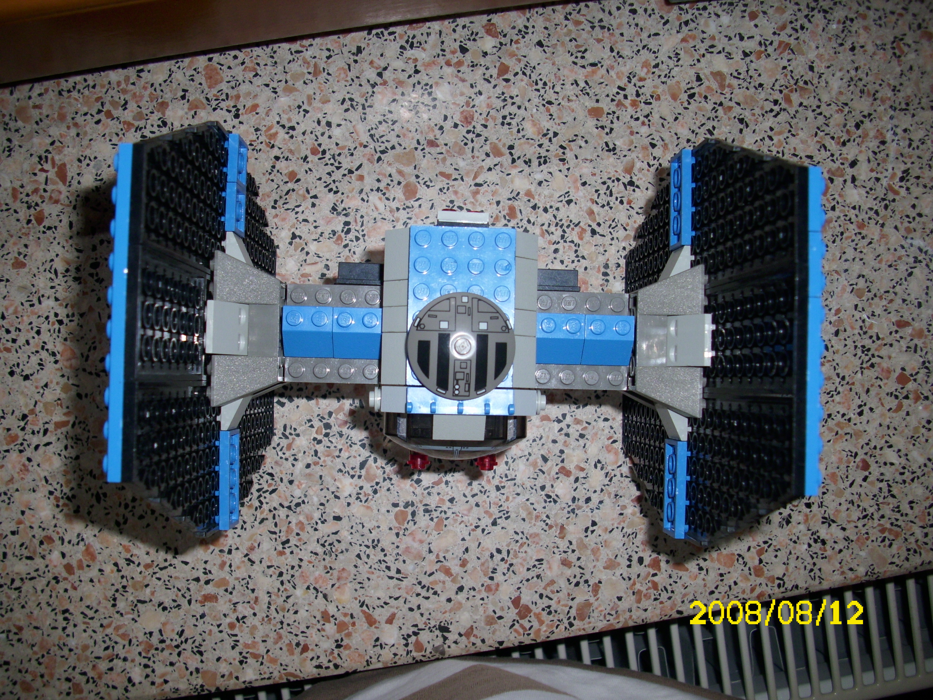 dsci0004d.jpg