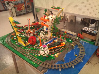 a_rea_life_lego_universe_property.jpg