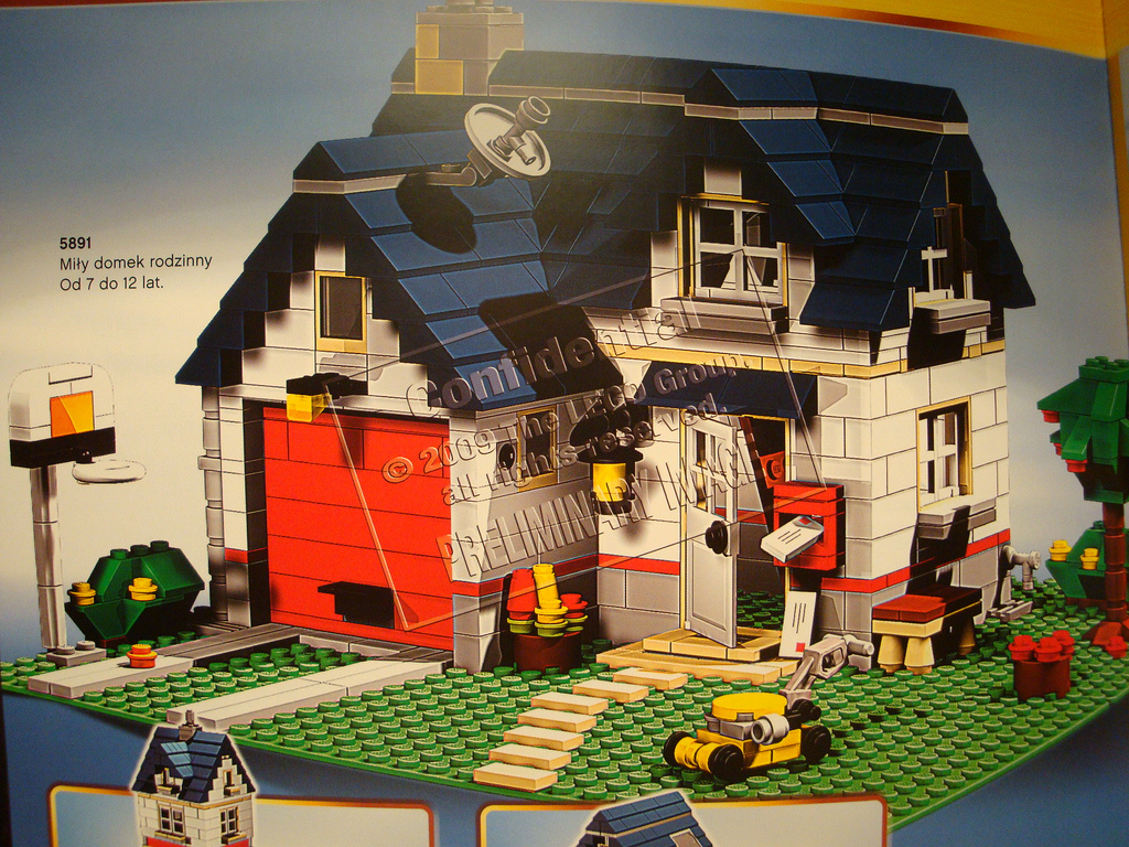 apple_tree_house_b_.png