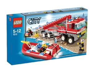 big-fire-truck-with-fire-boat.png.png