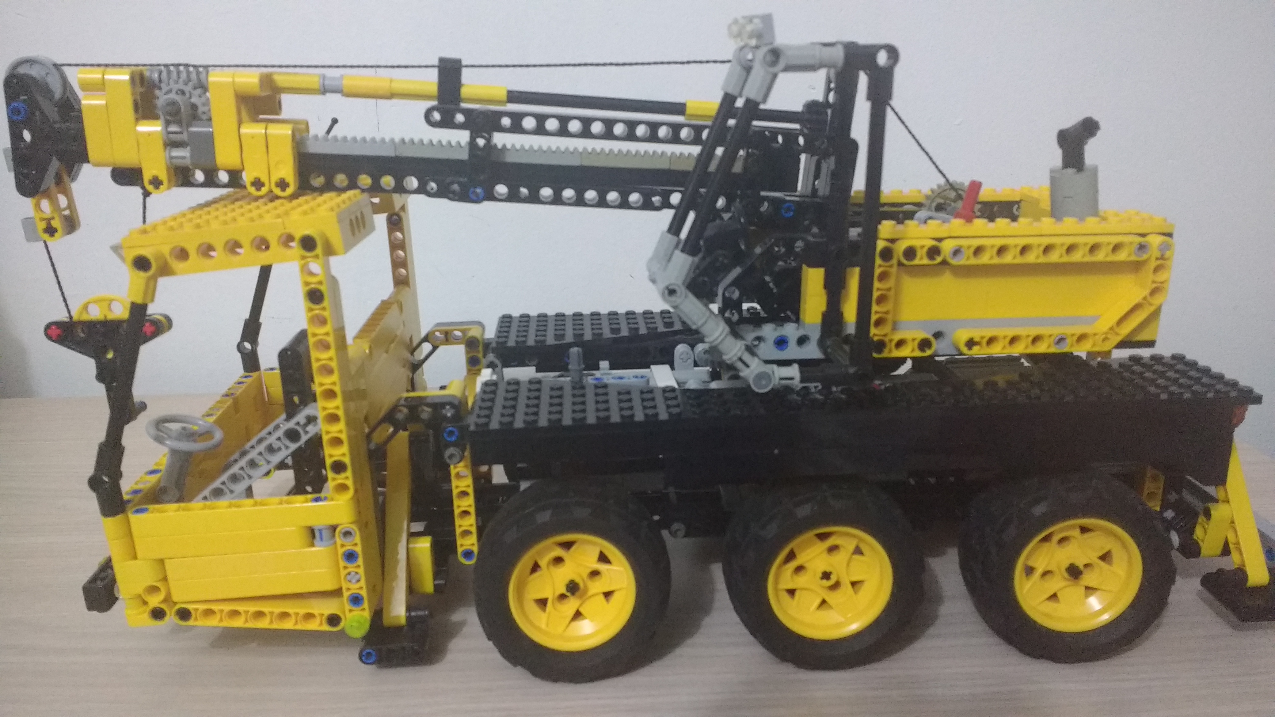 crane_92_machinery.jpg