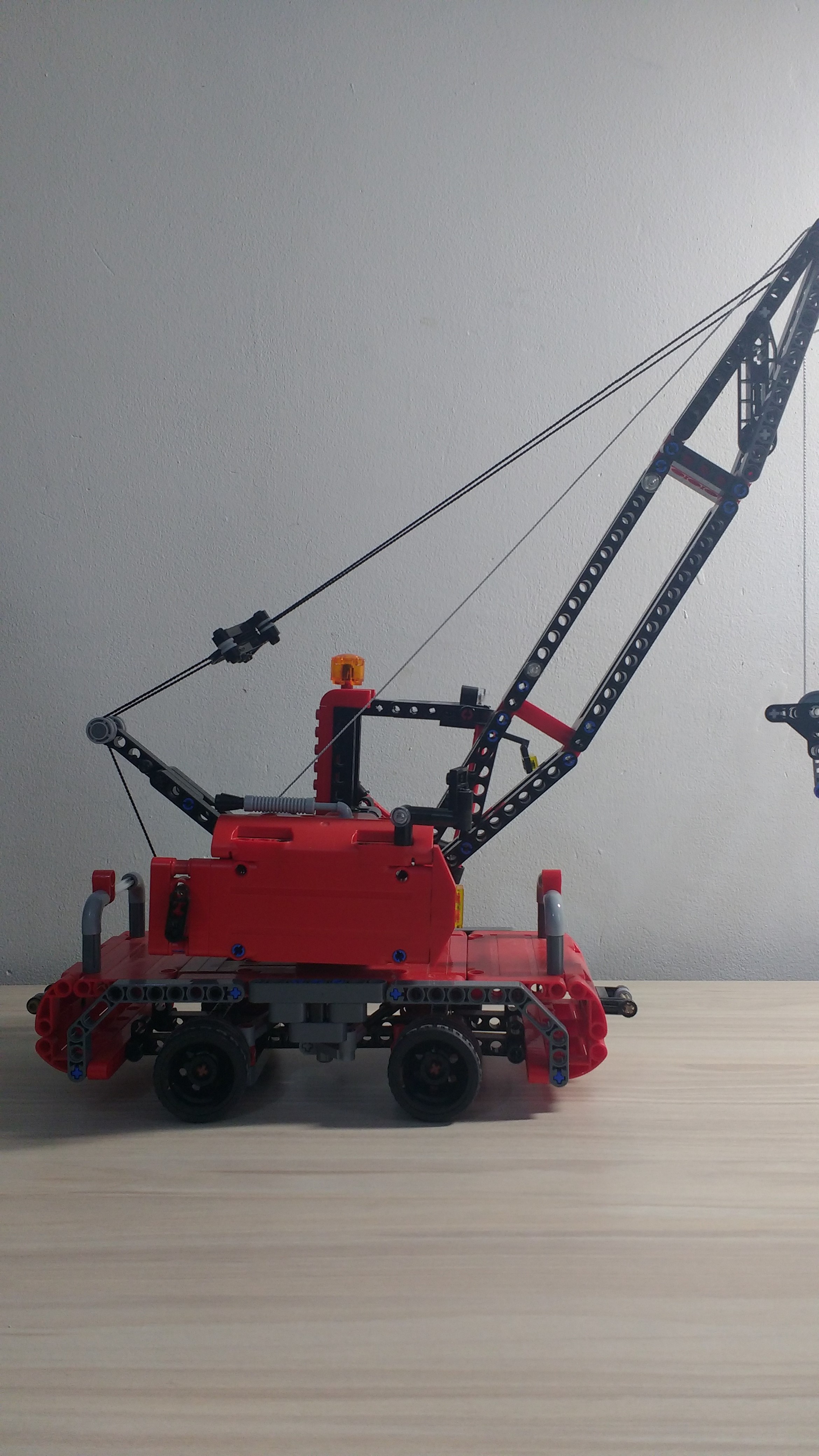 crane_2.jpg
