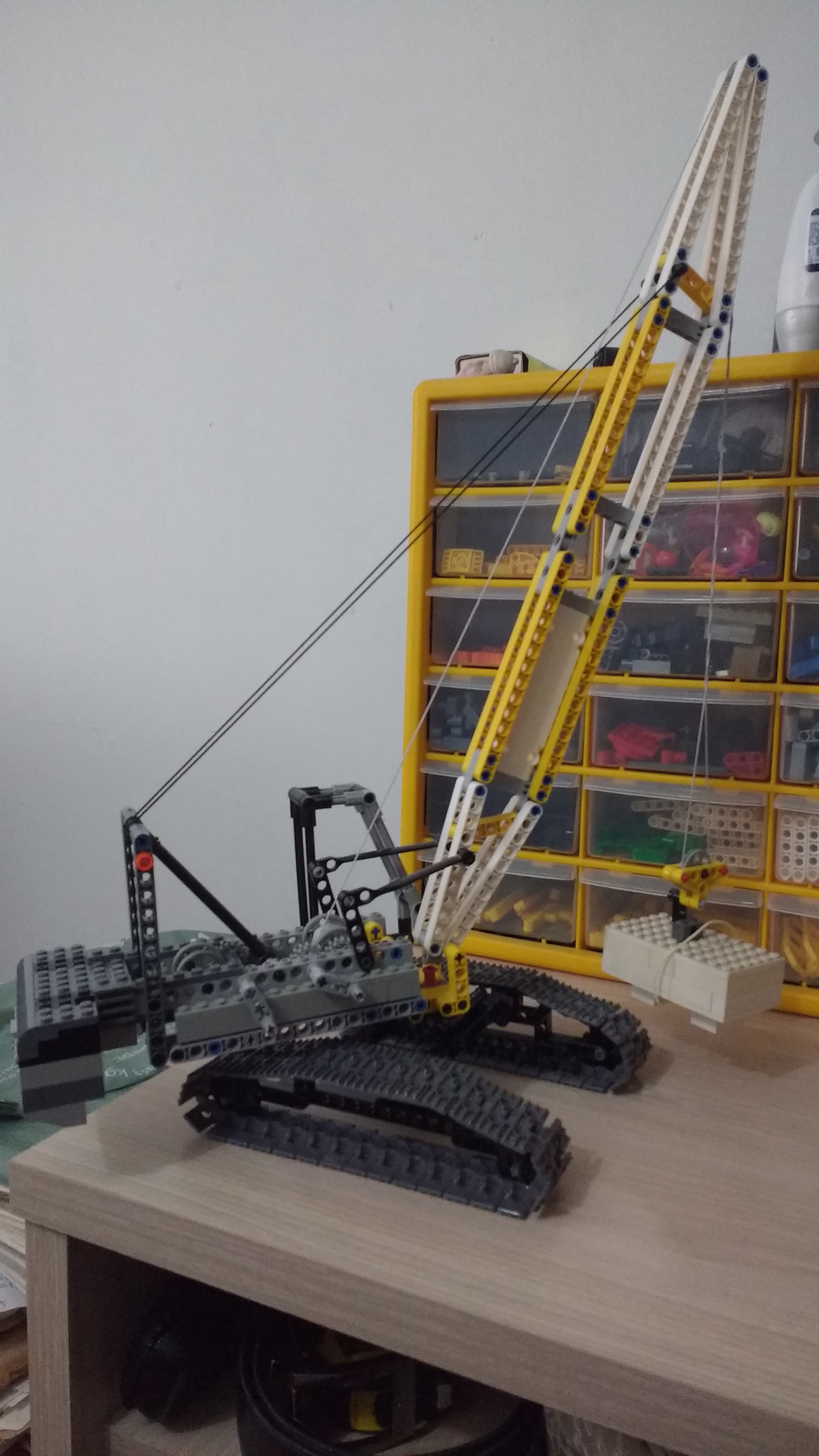 crawler_crane_2.jpg