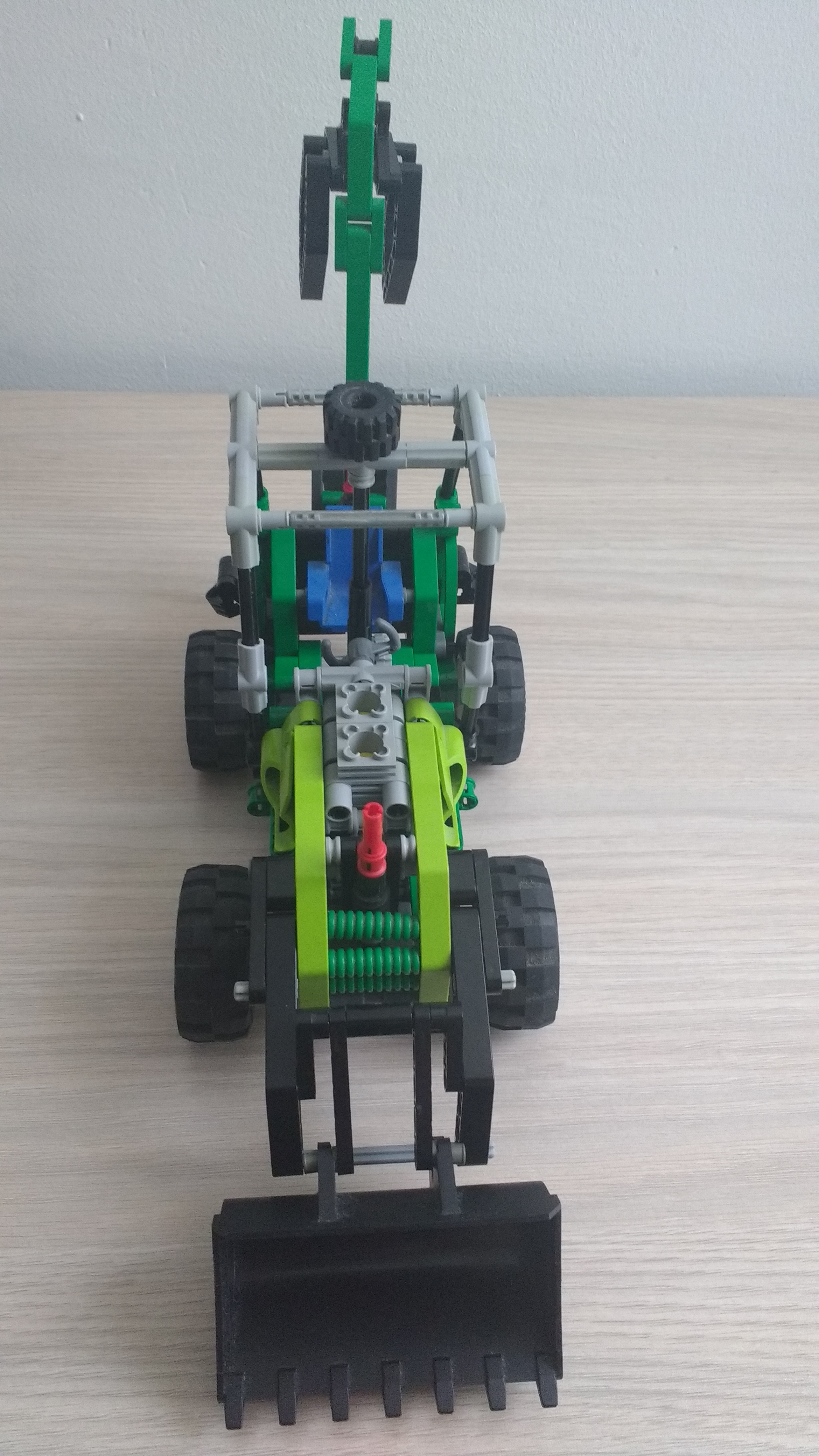 tractor_6.jpg