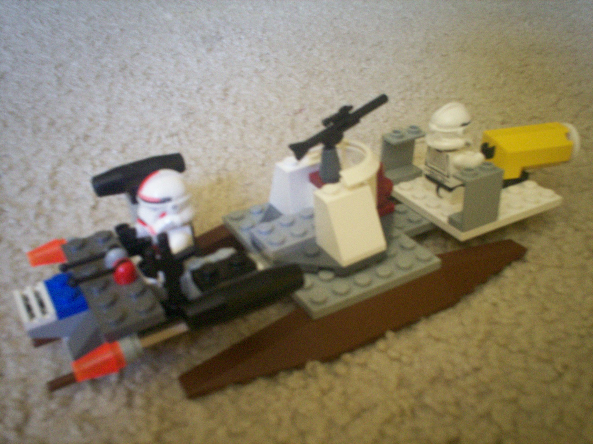 turret_carrier_and_speeder.jpg