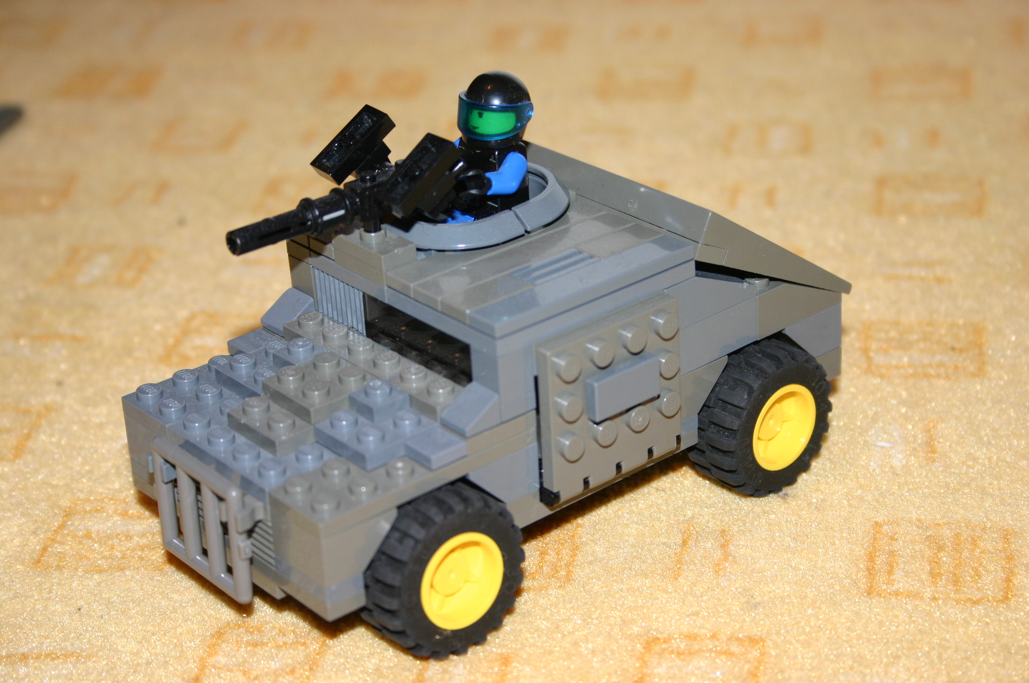 humvee_2.jpg