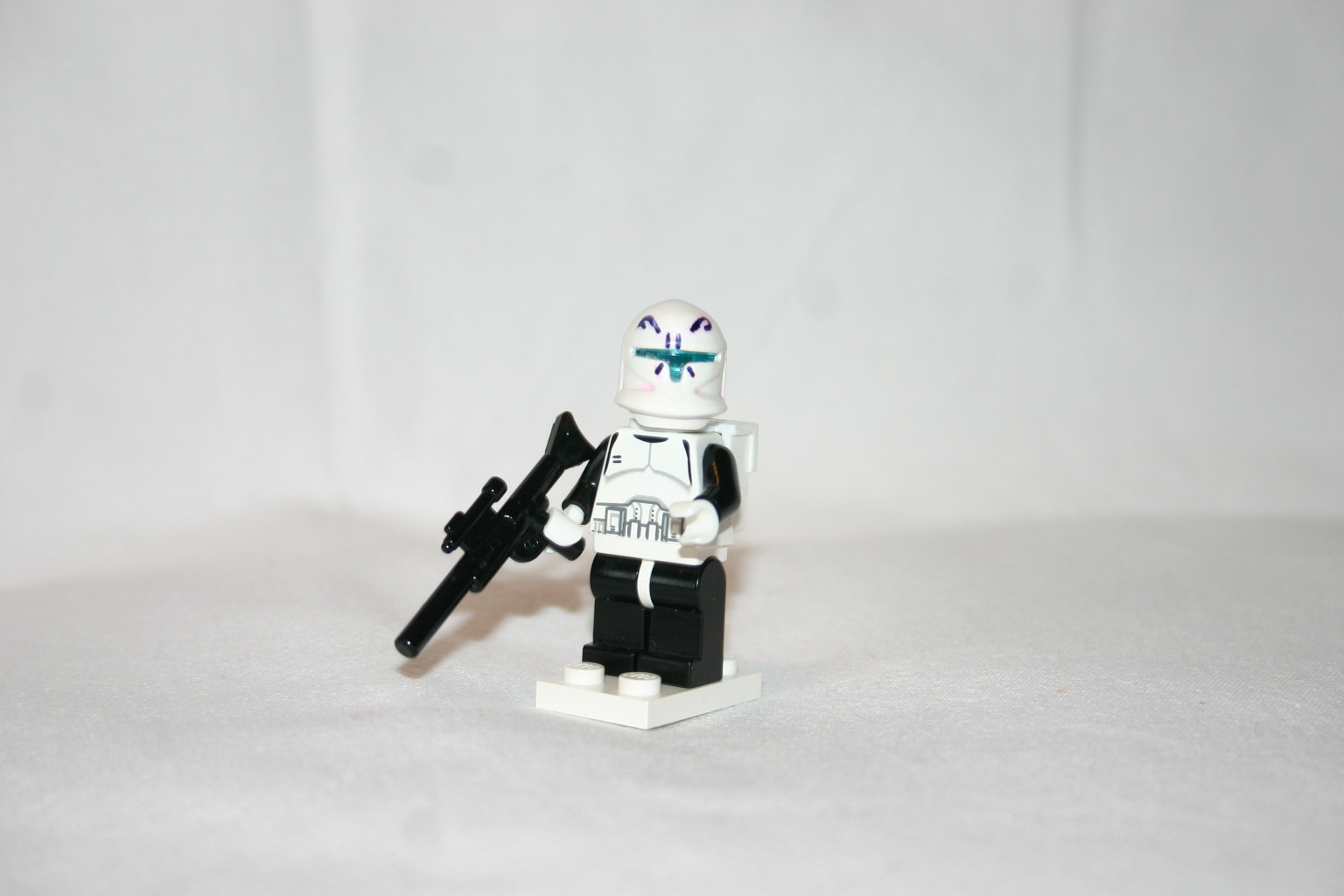 shadow_squad_sniper.jpg