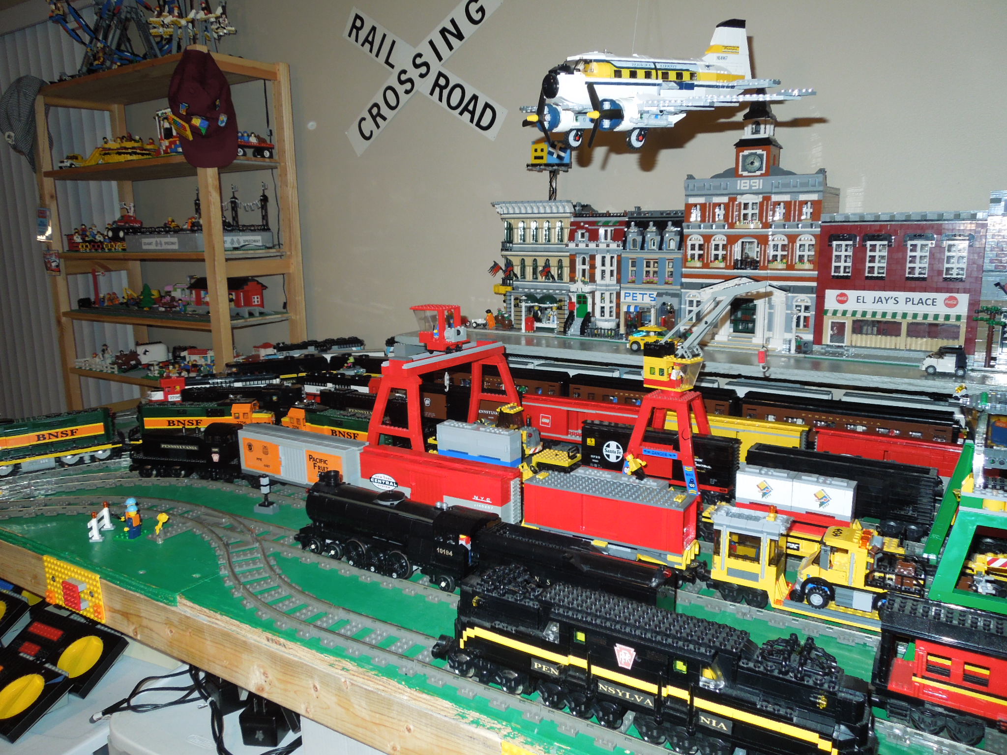 my_train_layout_9.jpg