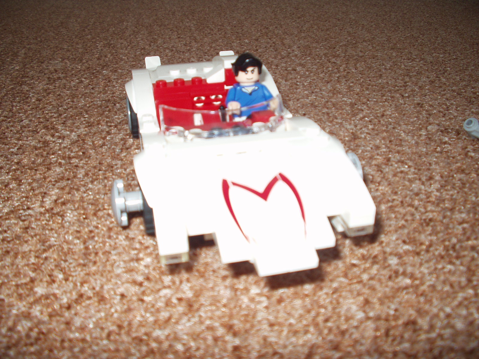 mach5_boutonc_hubcap_shields.jpg