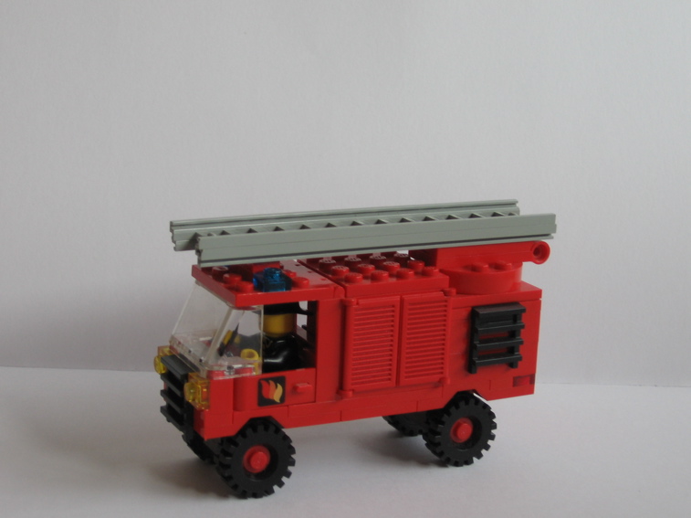feuerwehr_lkw_1.jpg