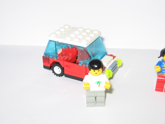 rg_2_roter_kleinwagen.jpg