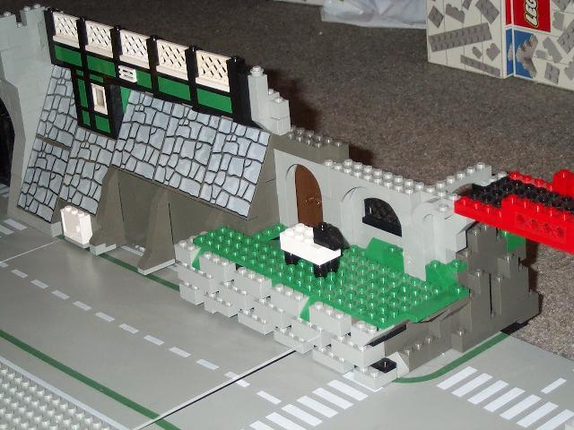 schafweide-auf-der-mauer.jpg