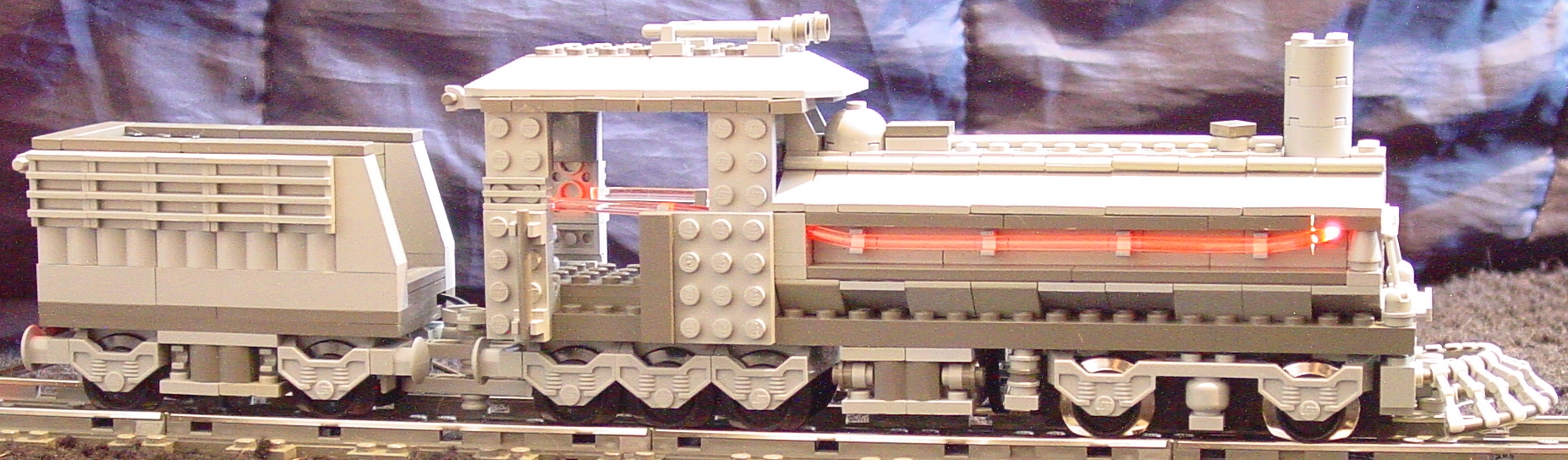 mocloc2f.jpg