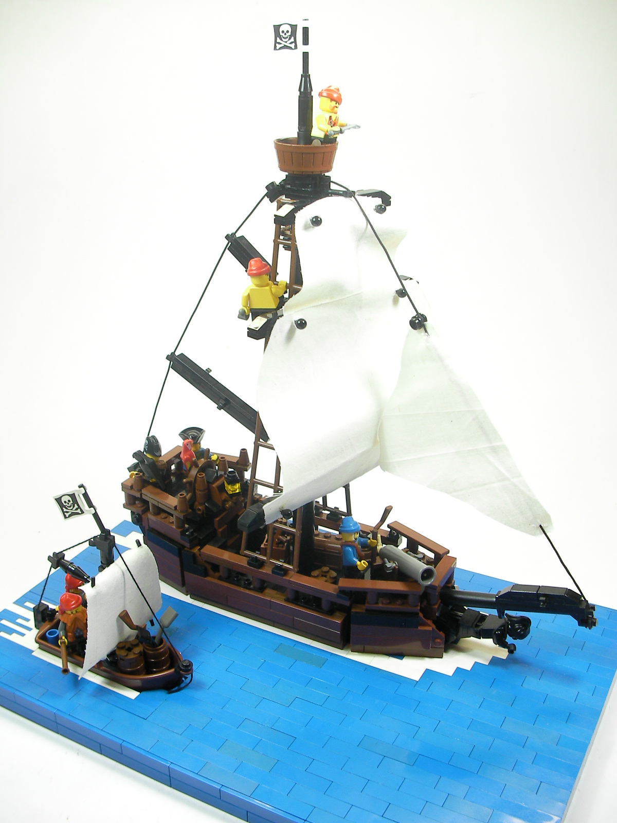 ship_1.jpg