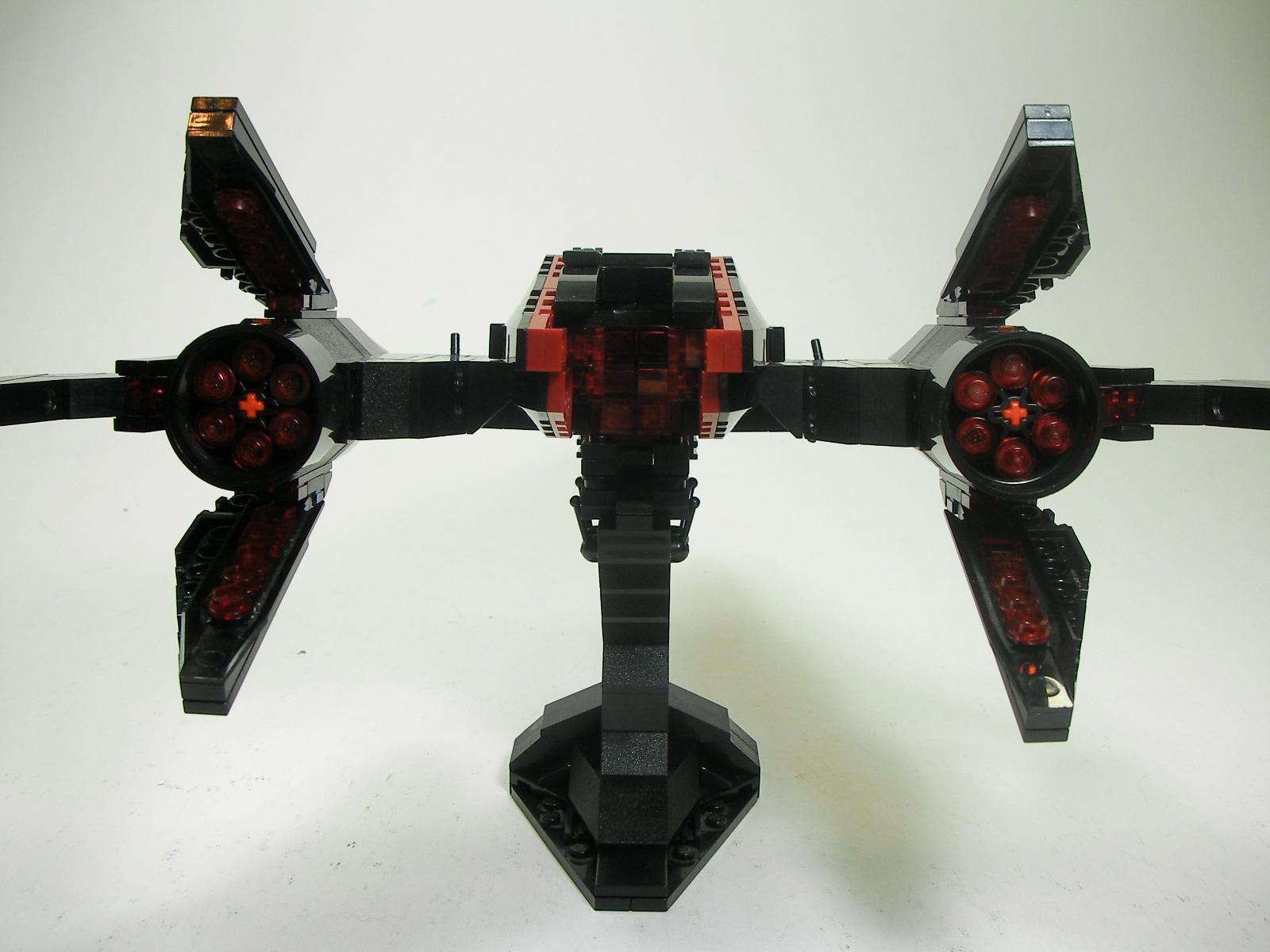 phantom_interceptor_d.jpg
