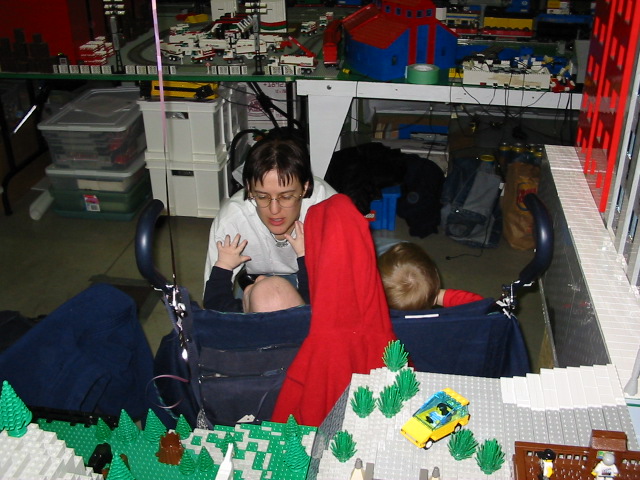 106-0646_img.jpg