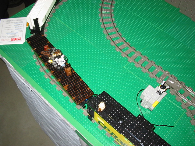 107-0767_img.jpg