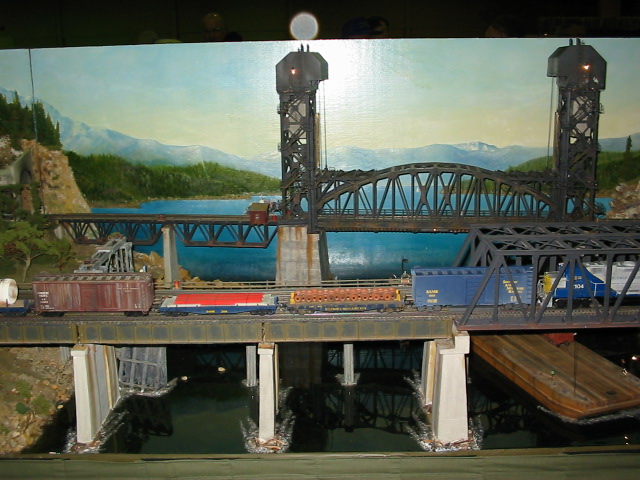 107-0716_img.jpg