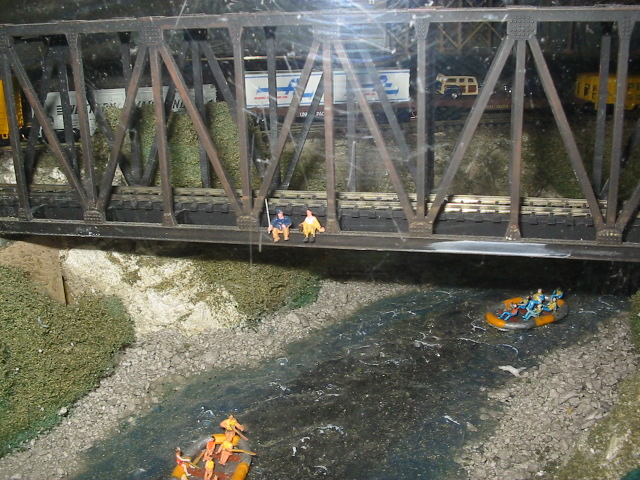 107-0735_img.jpg