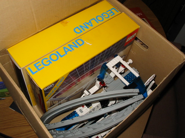 110-1028_img.jpg