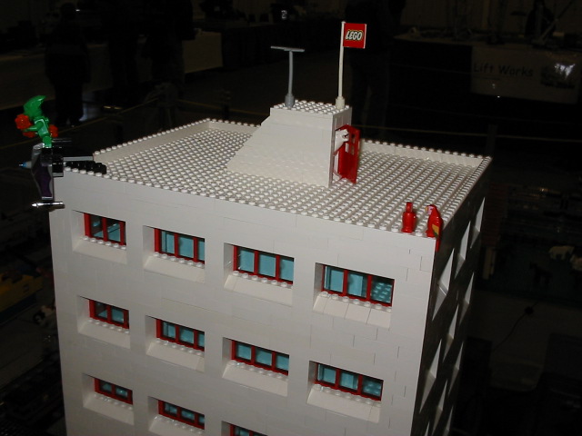 110-1075_img.jpg